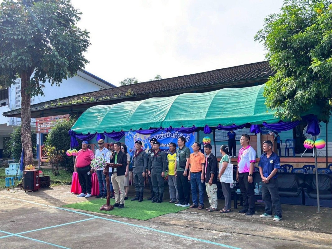 17 กันยายน 2568 นางอัจฉรา ทวีเกื้อกูลกิจ นายกองค์การบริหารส่วนจังหวัดตาก มอบหมายให้ นายอดิศร เทียนพานิช ผอ.รพ.สต.บ้านสันป่าไร่ ร่วมกิจกรรมกีฬาสีโรงเรียนบ้านป่าไร่เหนือ“ป่าไร่เหนือเกมส์”