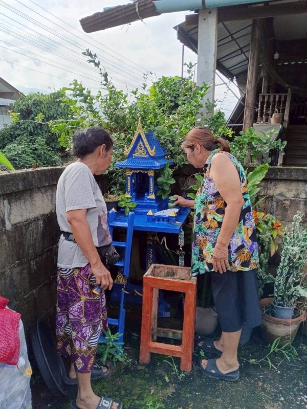 18 กันยายน 2568 นางอัจฉรา ทวีเกื้อกูลกิจ นายกองค์การบริหารส่วนจังหวัดตาก มอบหมายให้ รพ.สต.บ้านสันป่าไร่ ร่วมกับ อาสาสมัครสาธารณสุข หมู่ที่ 2,3,5,6และ7 รณรงค์สำรวจและทำลายแหล่งเพาะพันธ์ลูกน้ำยุงลาย รอบที่ 2 เดือน กันยายน 2568