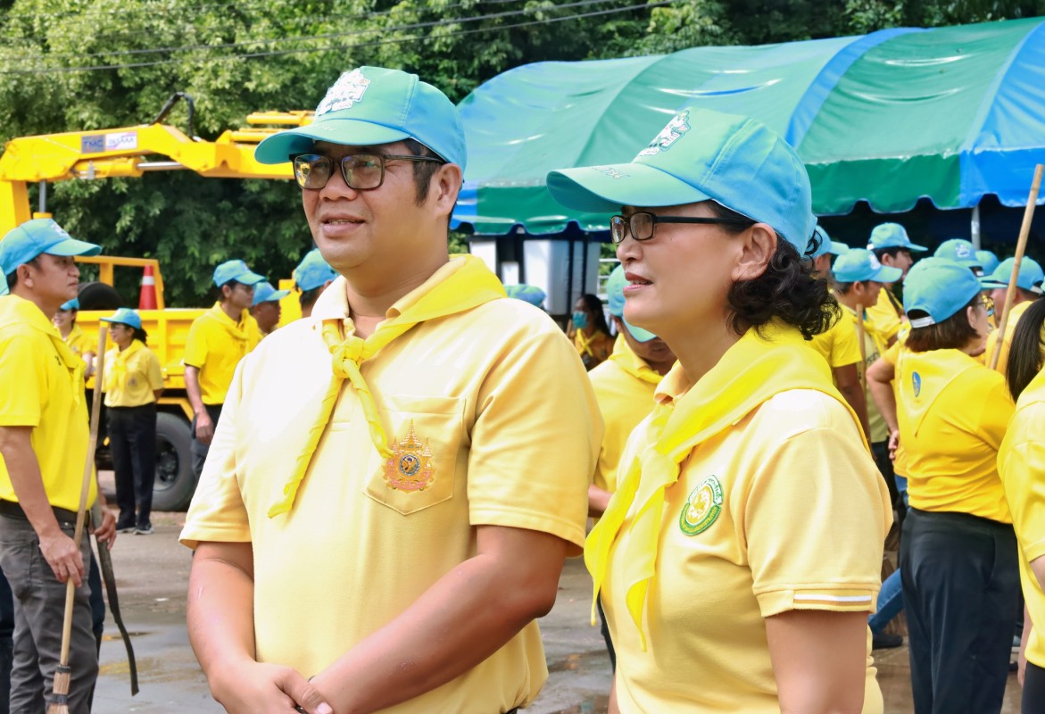อบจ.ตาก เข้าร่วมกิจกรรม เฉลิมพระเกียรติพระบาทสมเด็จพระปรเมนทรมหาอานันทมหิดล พระอัฐมรามาธิบดินทร เนื่องในโอกาสวันพระบรมราชสมภพครบ 100 ปี