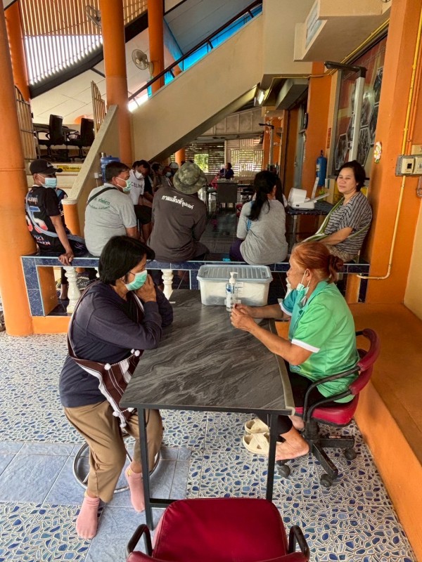 23 ก.ย.68 รพ.สต.บ้านสันป่าไร่ จ่ายยาให้แก่ผู้ป่วยโรคความดันโลหิตสูง กลุ่มที่ 3 จำนวน 43 ราย พร้อมทั้ง ทำกิจกรรมกลุ่มแลกเปลี่ยนเรียนรู้ , ทบทวนความเข้าใจเรื่องการทานยาและตรวจนับจำนวนยาก่อนผู้ป่วยกลับบ้าน