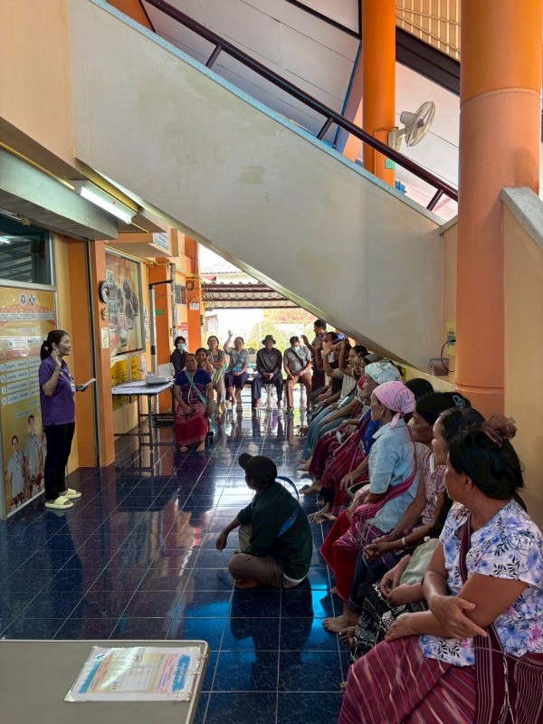 23 ก.ย.68 รพ.สต.บ้านสันป่าไร่ จ่ายยาให้แก่ผู้ป่วยโรคความดันโลหิตสูง กลุ่มที่ 3 จำนวน 43 ราย พร้อมทั้ง ทำกิจกรรมกลุ่มแลกเปลี่ยนเรียนรู้ , ทบทวนความเข้าใจเรื่องการทานยาและตรวจนับจำนวนยาก่อนผู้ป่วยกลับบ้าน