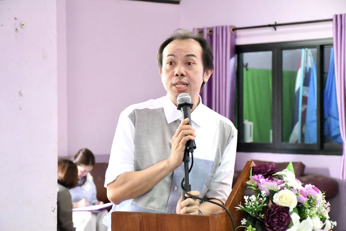 นายก อบจ.ตาก (นายกจอย) สนับสนุนงบประมาณจัดซื้อพร้อมส่งมอบสื่อการเรียนการสอนให้แก่โรงเรียน 5 โรงเรียนในเขต อ.พบพระ งบประมาณรวม 500,000 บาท ณ โรงเรียนรวมไทยพัฒนา 1 อ.พบพระ จ.ตาก