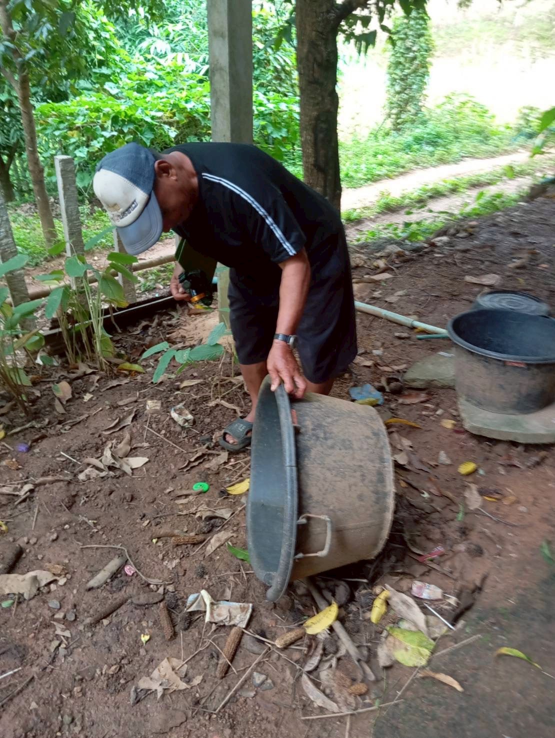 9 ตุลาคม 2568 นางอัจฉรา ทวีเกื้อกูลกิจ นายกองค์การบริหารส่วนจังหวัดตาก มอบหมายให้ รพ.สต.บ้านสันป่าไร่ ร่วมกับอาสาสมัครสาธารณสุขหมู่ที่ 2,3,5,6และ7 รณรงค์สำรวจและทำลายแหล่งเพาะพันธ์ลูกน้ำยุงลาย รอบที่ 1 เดือน ตุลาคม 2568