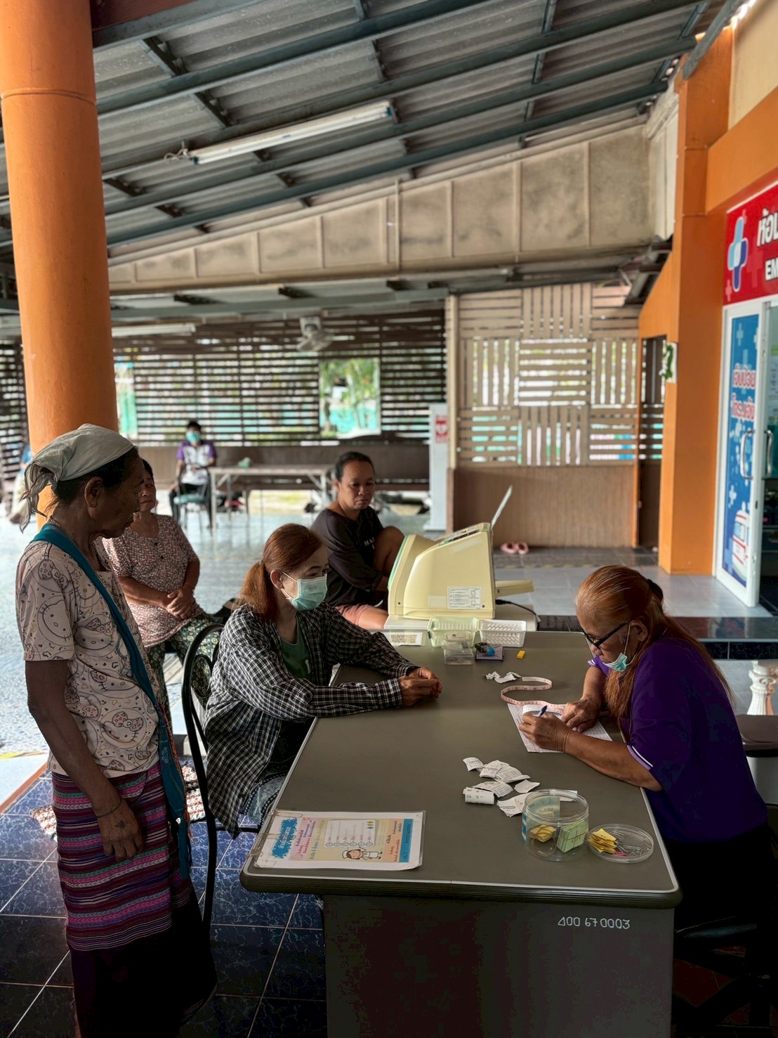 14 ต.ค.68 เวลา 08.00 น.รพ.สต.บ้านสันป่าไร่ ให้บริการเจาะเลือด screening lab (ประจำปี) , ตรวจ HCT (ความเข้มข้นของเลือด) , ตรวจสุขภาพช่องปาก , วัดความดันโลหิต , วัดรอบเอว , ชั่งน้ำหนัก , วัดส่วนสูง , ตรวจ EKG(คลื่นไฟฟ้าหัวใจ) , ตรวจ albumin urine (ปัสสาวะ) 