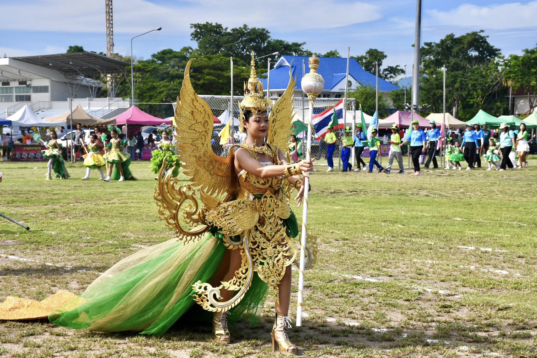 นายกจอย (นายก อบจ.ตาก) ให้ความอนุเคราะห์สถานที่จัดกิจกรรม กีฬา "ดอกบัวเกมส์" ประจำปีการศึกษา 2568