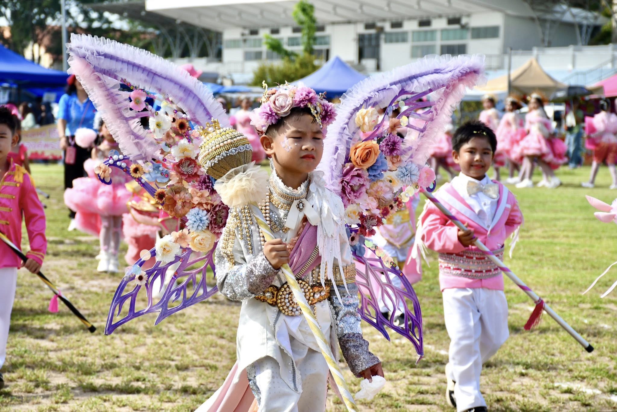 นายกจอย (นายก อบจ.ตาก) ให้ความอนุเคราะห์สถานที่จัดกิจกรรม กีฬา "ดอกบัวเกมส์" ประจำปีการศึกษา 2568