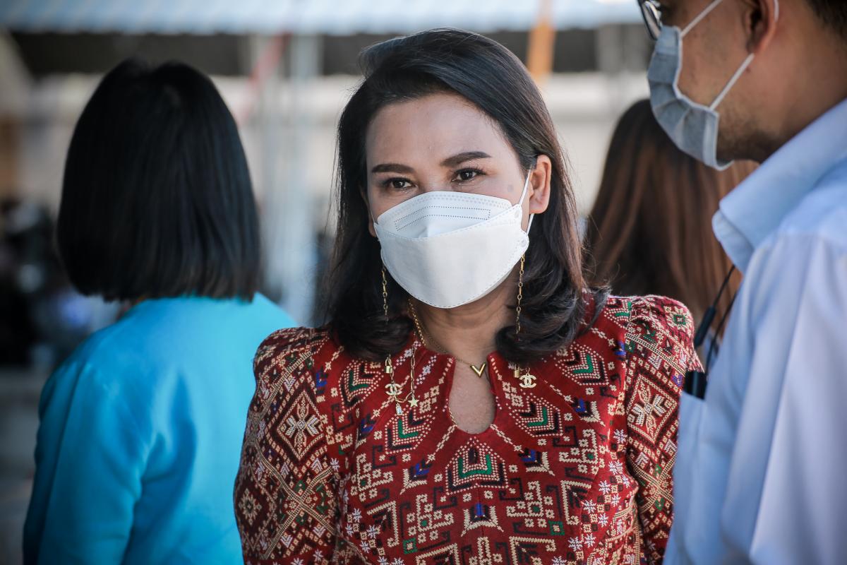 นายก อบจ.ตาก เป็นประธานในพิธีมอบอุปกรณ์เครื่องช่วยเดินคนพิการ และผู้สูงอายุ และพิธีเปิดศูนย์ยืม/คืนอุปกรณ์เครื่องช่วยคนพิการ