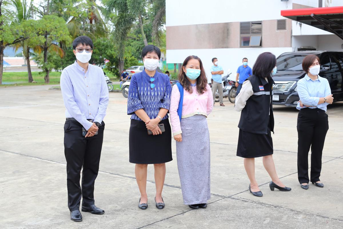 นายกองค์การบริหารส่วนจังหวัดตาก เป็นประธานในพิธีเปิดโครงการบริหารจัดการขยะมูลฝอยรวมและของเสียอันตรายชุมชน ประจำปีงบประมาณ พ.ศ. 2565