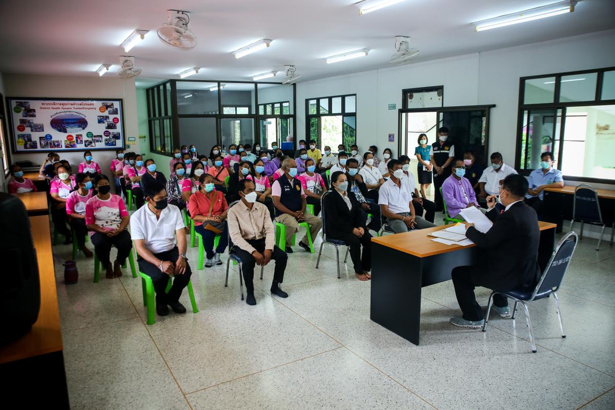 นายกองค์การบริหารส่วนจังหวัดตาก พร้อมด้วย คณะผู้บริหารและเจ้าหน้าที่ องค์การบริหารส่วนจังหวัดตาก ลงพื้นที่ตรวจเยี่ยมและให้กำลังใจเจ้าหน้าที่ผู้ปฏิบัติงาน ตามแผนการตรวจเยี่ยมพื้นที่ สถานีอนามัยเฉลิมพระเกียรติฯ และโรงพยาบาลส่งเสริมสุขภาพตำบล