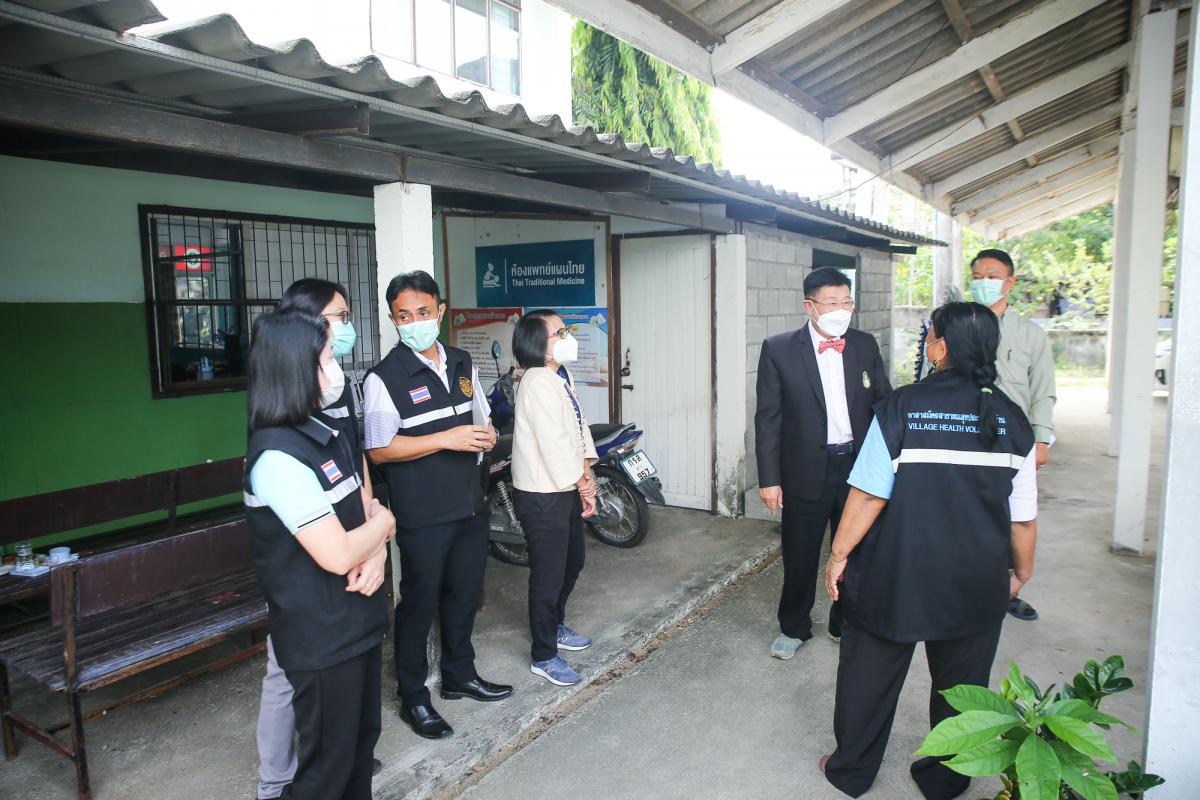 นายกองค์การบริหารส่วนจังหวัดตาก พร้อมด้วย คณะผู้บริหารและเจ้าหน้าที่ องค์การบริหารส่วนจังหวัดตาก ลงพื้นที่ตรวจเยี่ยมและให้กำลังใจเจ้าหน้าที่ผู้ปฏิบัติงาน ตามแผนการตรวจเยี่ยมพื้นที่ สถานีอนามัยเฉลิมพระเกียรติฯ และโรงพยาบาลส่งเสริมสุขภาพตำบล