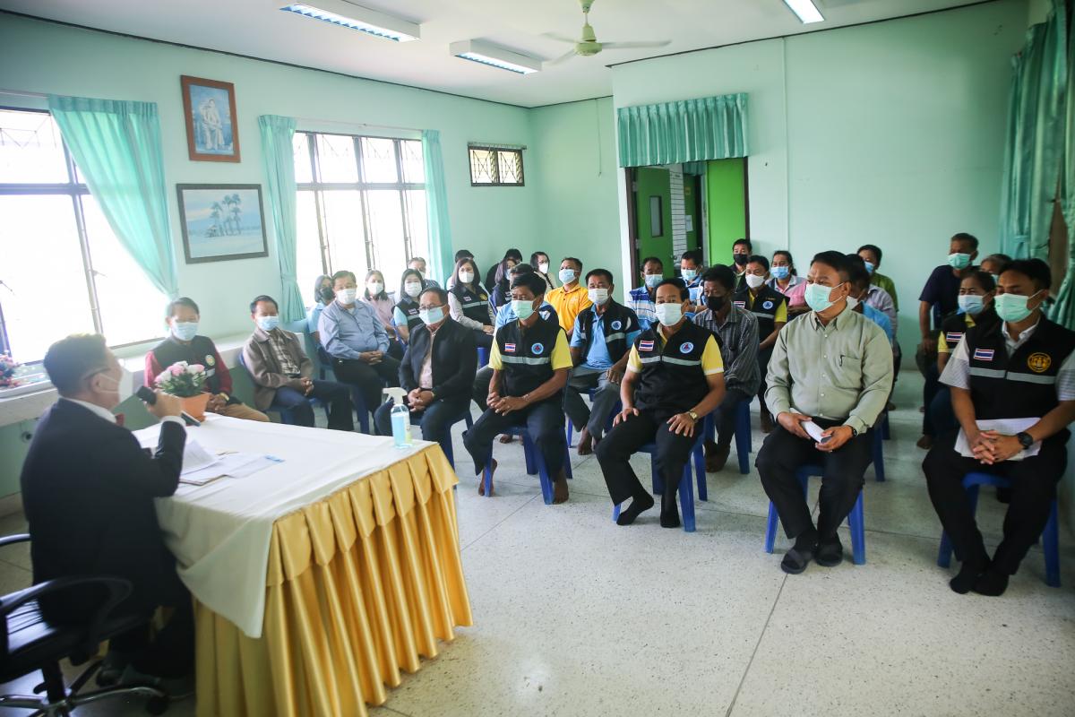 นายกองค์การบริหารส่วนจังหวัดตาก พร้อมด้วย คณะผู้บริหารและเจ้าหน้าที่ องค์การบริหารส่วนจังหวัดตาก ลงพื้นที่ตรวจเยี่ยมและให้กำลังใจเจ้าหน้าที่ผู้ปฏิบัติงาน ตามแผนการตรวจเยี่ยมพื้นที่ สถานีอนามัยเฉลิมพระเกียรติฯ และโรงพยาบาลส่งเสริมสุขภาพตำบล