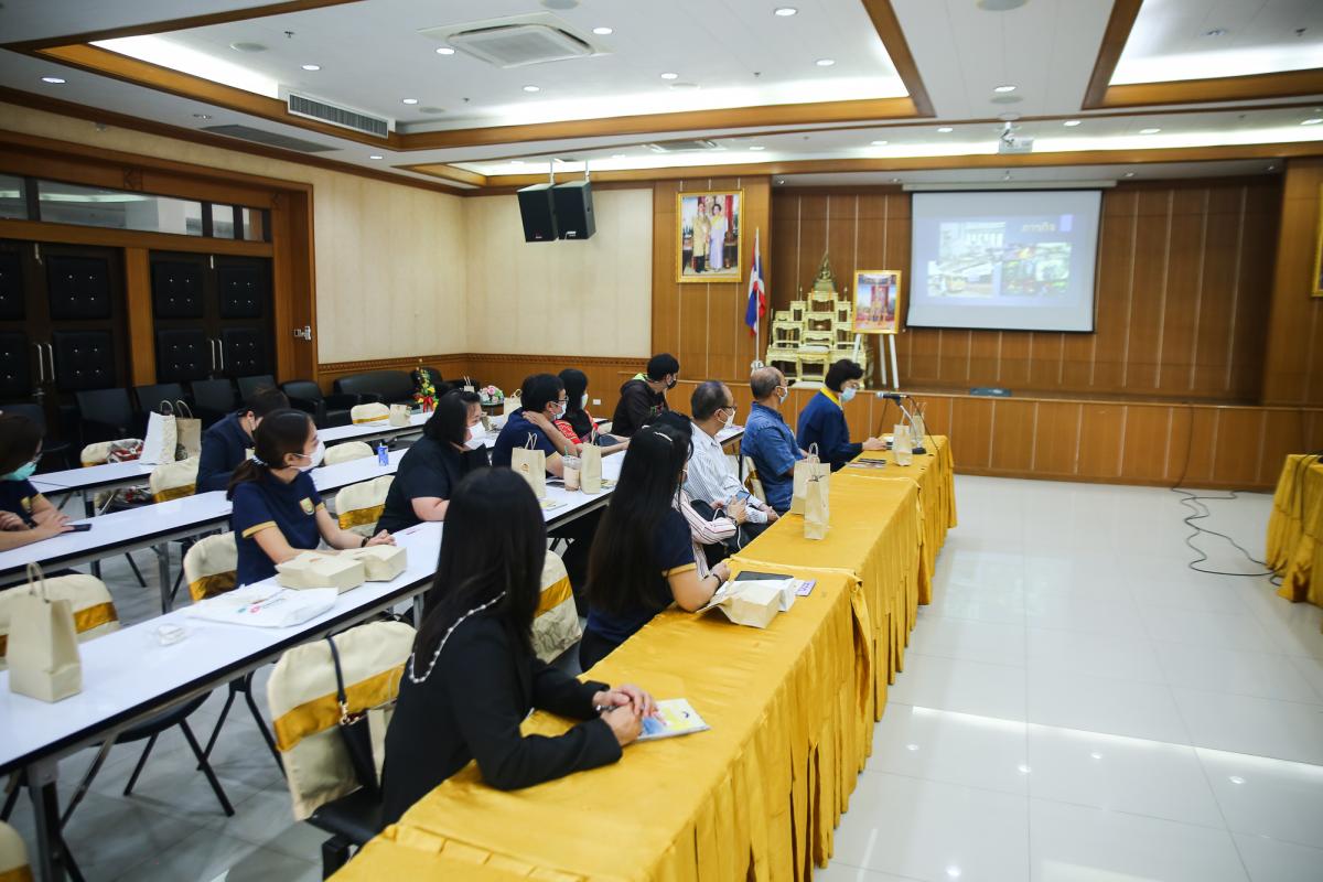 นายณัฐวุฒิ ทวีเกื้อกูลกิจ นายกองค์การบริหารส่วนจังหวัดตาก ร่วมต้อนรับและแสดงความยินดี กับนางสาวเปรมกมล ธีโรภาส รองปลัดองค์การบริหารส่วนจังหวัดเชียงใหม่