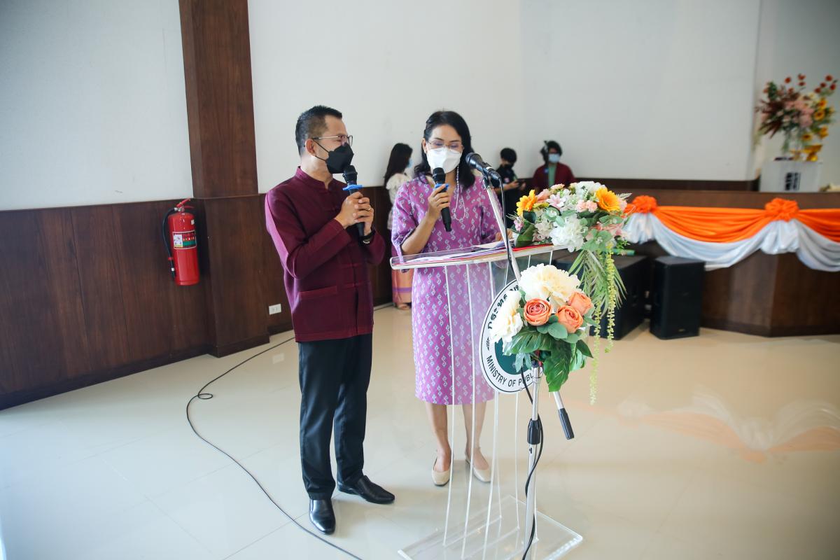 ายกองค์การบริหารส่วนจังหวัดตาก มอบหมายให้ นายฑีฆะพล ทวีเกื้อกูลกิจ รองนายกองค์การบริหารส่วนจังหวัดตาก ร่วมเป็นเกียรติในงานโครงการล้านโดส ล้านใจ ล้านความห่วงใยเพื่อชาวตาก