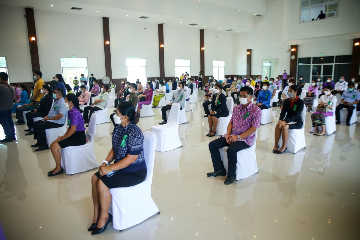 ายกองค์การบริหารส่วนจังหวัดตาก มอบหมายให้ นายฑีฆะพล ทวีเกื้อกูลกิจ รองนายกองค์การบริหารส่วนจังหวัดตาก ร่วมเป็นเกียรติในงานโครงการล้านโดส ล้านใจ ล้านความห่วงใยเพื่อชาวตาก