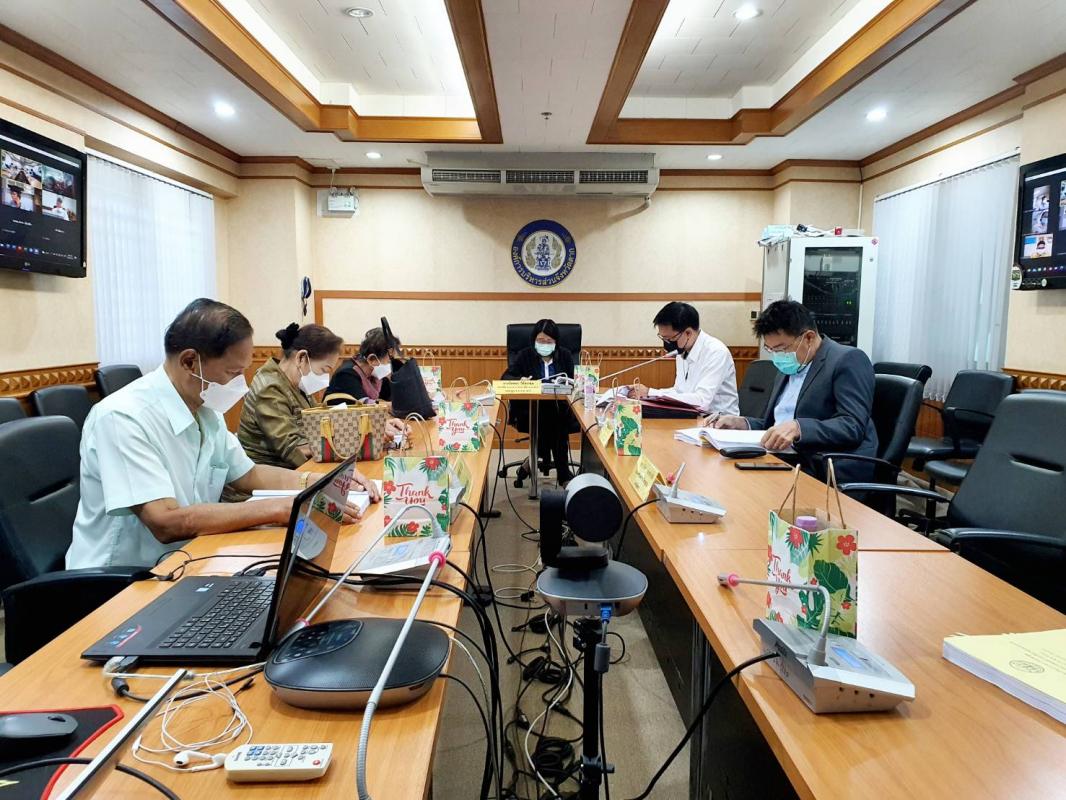 นางวันทนา วิรัชเกษม รองปลัดองค์การบริหารส่วนจังหวัดตาก เข้าร่วมการประชุมคณะกรรมการข้าราชการองค์การบริหารส่วนจังหวัด จังหวัดตาก (ก.จ.จ.ตาก) ครั้งที่ 8/2564 