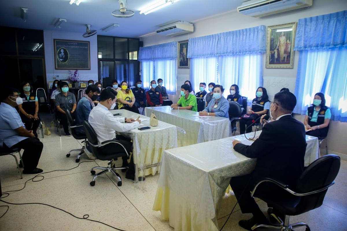 นายก อบจ.ตาก ลงพื้นที่ตรวจเยี่ยมและให้กำลังใจเจ้าหน้าที่ผู้ปฏิบัติงาน ณ โรงพยาบาลส่งเสริมสุขภาพตำบลสมอโคน และโรงพยาบาลส่งเสริมสุขภาพตำบลบ้านหนองงิ้ว อำเภอบ้านตาก จังหวัดตาก