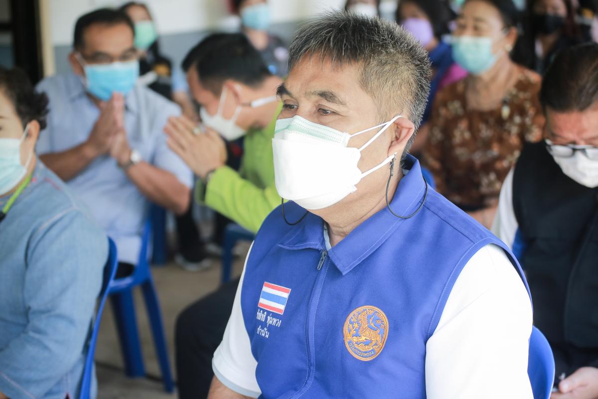 นายก อบจ.ตาก ลงพื้นที่ตรวจเยี่ยมและให้กำลังใจเจ้าหน้าที่ผู้ปฏิบัติงาน ณ โรงพยาบาลส่งเสริมสุขภาพตำบลสมอโคน และโรงพยาบาลส่งเสริมสุขภาพตำบลบ้านหนองงิ้ว อำเภอบ้านตาก จังหวัดตาก