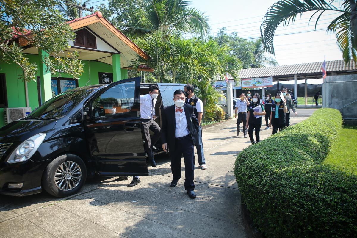 นายก อบจ.ตาก ลงพื้นที่ตรวจเยี่ยมและให้กำลังใจเจ้าหน้าที่ผู้ปฏิบัติงาน ณ โรงพยาบาลส่งเสริมสุขภาพตำบลสมอโคน และโรงพยาบาลส่งเสริมสุขภาพตำบลบ้านหนองงิ้ว อำเภอบ้านตาก จังหวัดตาก