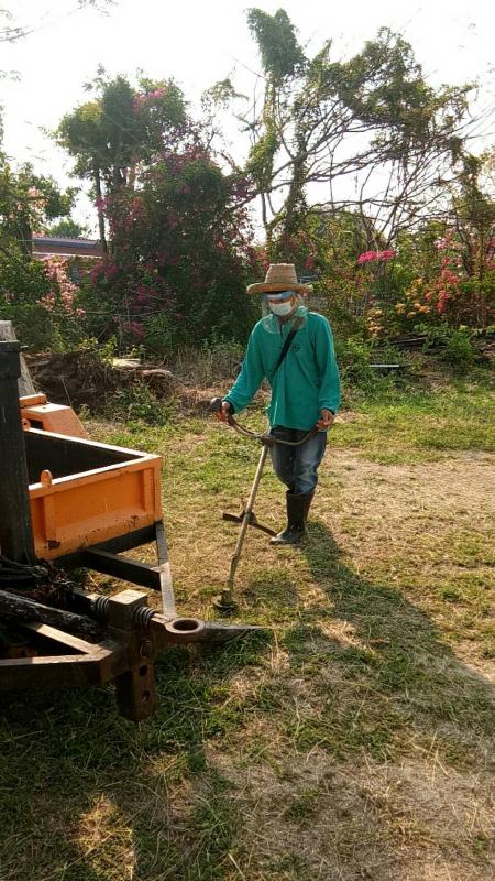 นายกองค์การบริหารส่วนจังหวัดตาก ได้มอบหมายให้เจ้าหน้าที่ กองการศึกษา ศาสนาและวัฒนธรรม ดำเนินการทำความสะอาด และปรับปรุงพื้นที่บริเวณโดยรอบของสนามกีฬา