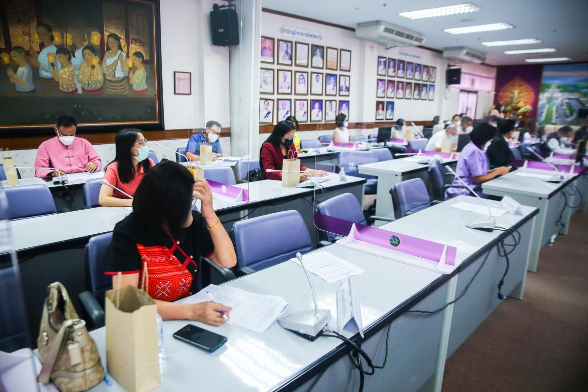 รองนายกองค์การบริหารส่วนจังหวัดตาก พร้อมเจ้าหน้าที่ เข้าร่วมการประชุมคณะกรรมอนุกรรมการการดำเนินงานตามยุทธศาสตร์ชาติว่าด้วยการป้องกันและปราบปรามการทุจริตจังหวัดตาก ครั้งที่ 1/2565 