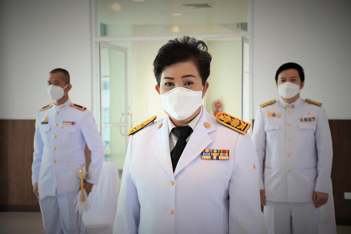 เข้าร่วมพิธีงานวันที่ระลึกพระบาทสมเด็จพระนั่งเกล้าเจ้าอยู่หัว พระมหาเจษฎาราชเจ้า