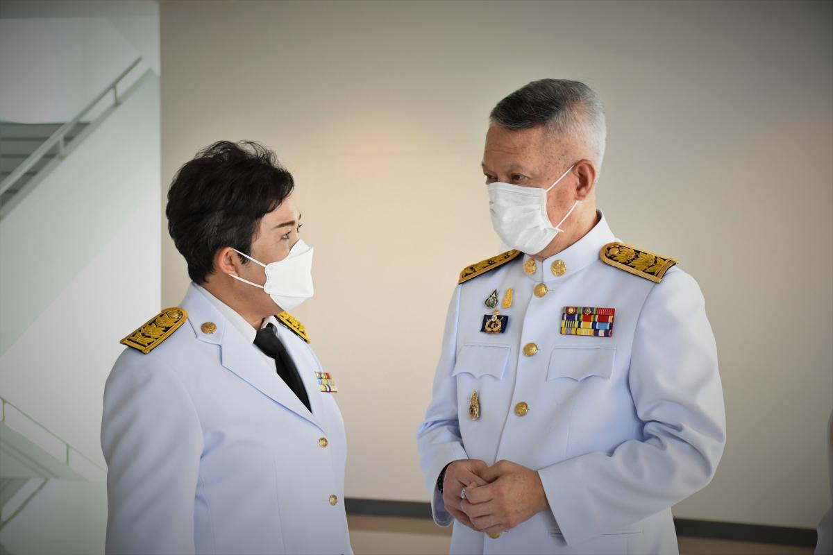 เข้าร่วมพิธีงานวันที่ระลึกพระบาทสมเด็จพระนั่งเกล้าเจ้าอยู่หัว พระมหาเจษฎาราชเจ้า