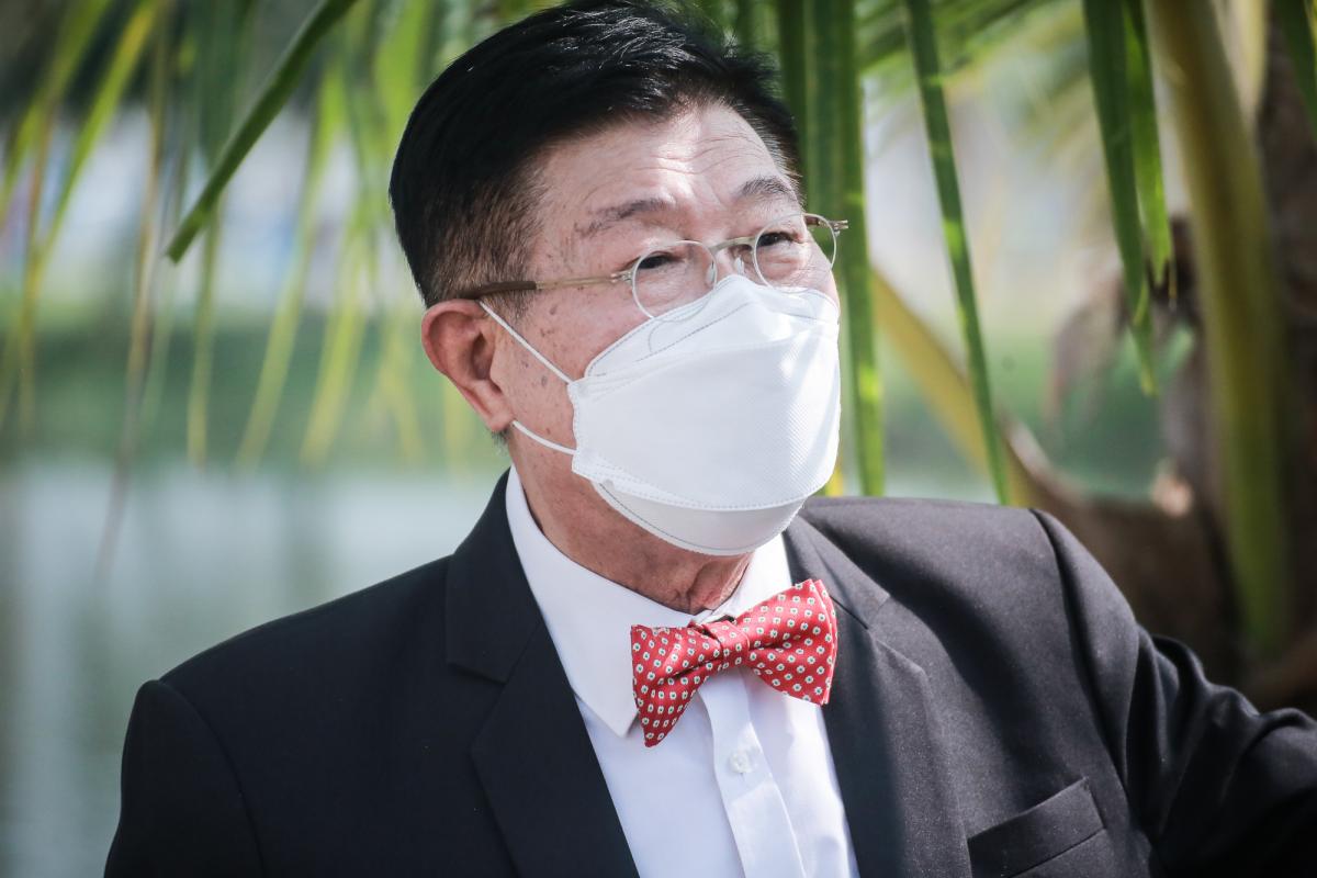 นายณัฐวุฒิ ทวีเกื้อกูลกิจ นายกองค์การบริหารส่วนจังหวัดตาก และ ว่าที่ ดร.ฑีฆะพล ทวีเกื้อกูลกิจ รองนายกองค์การบริหารส่วนจังหวัดตาก พร้อมด้วยคณะผู้บริหารและหัวหน้าส่วนราชการ ตรวจติดตามการจัดซื้อเครื่องสูบน้ำที่ทางสำนักช่าง