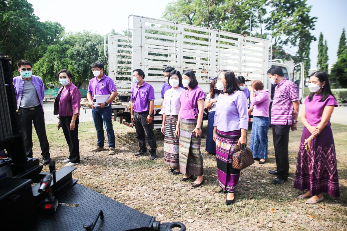 นายณัฐวุฒิ ทวีเกื้อกูลกิจ นายกองค์การบริหารส่วนจังหวัดตาก และ ว่าที่ ดร.ฑีฆะพล ทวีเกื้อกูลกิจ รองนายกองค์การบริหารส่วนจังหวัดตาก พร้อมด้วยคณะผู้บริหารและหัวหน้าส่วนราชการ ตรวจติดตามการจัดซื้อเครื่องสูบน้ำที่ทางสำนักช่าง