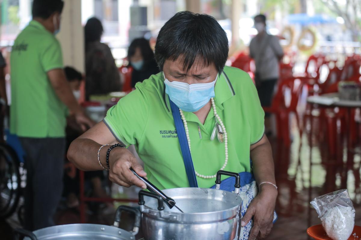 รองนายกองค์การบริหารส่วนจังหวัดตาก เป็นประธานในพิธีเปิดโครงการฝึกอบรมทักษะและพัฒนาคุณภาพชีวิตคนพิการ ประจำปีงบประมาณ พ.ศ. 2565 รุ่นที่ 2