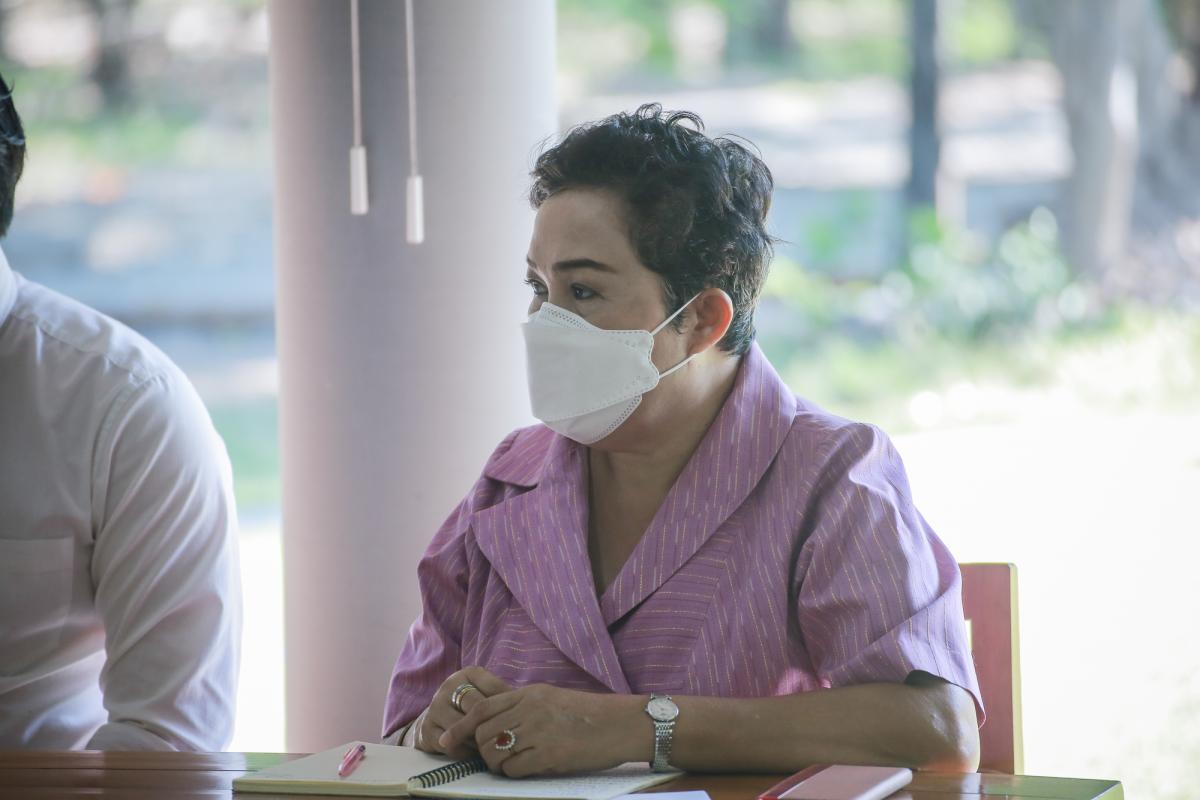 นายกองค์การบริหารส่วนจังหวัดตาก ในฐานะผู้อำนวยการอุทยานธรณีไม้กลายเป็นหินตากร่วมประชุมกับคณะกรมทรัพยากรธรณีเพื่อหารือเรื่องการจัดงาน บันทึกสถิติโลก “ไม้กลายเป็นหินที่ยาวที่สุดในโลก” ต่อ Guinness World Records