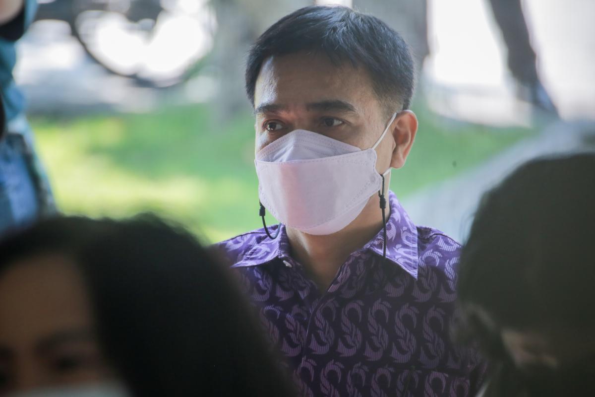 นายกองค์การบริหารส่วนจังหวัดตาก ในฐานะผู้อำนวยการอุทยานธรณีไม้กลายเป็นหินตากร่วมประชุมกับคณะกรมทรัพยากรธรณีเพื่อหารือเรื่องการจัดงาน บันทึกสถิติโลก “ไม้กลายเป็นหินที่ยาวที่สุดในโลก” ต่อ Guinness World Records