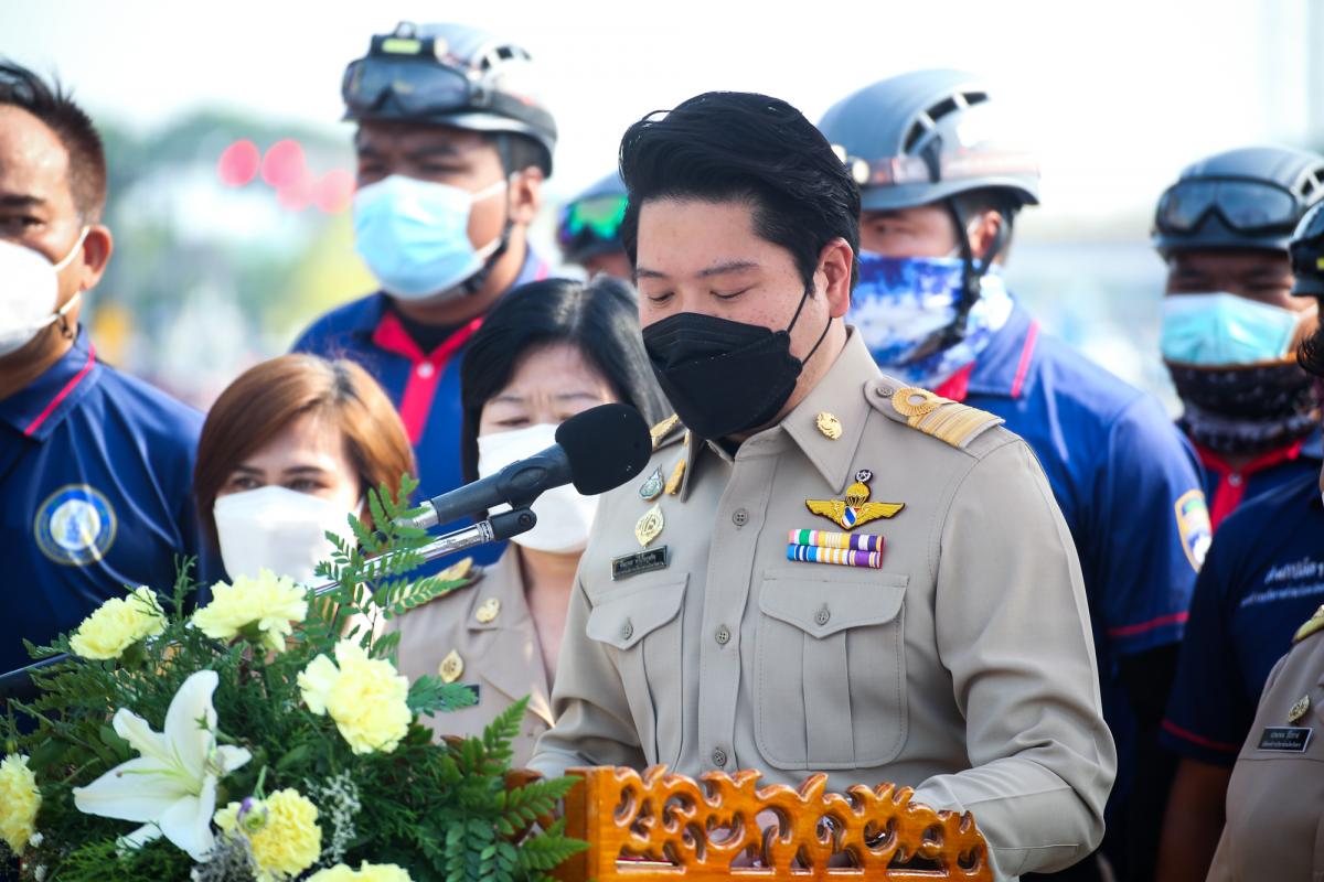 อบจ.ตาก จัดตั้งศูนย์ปฏิบัติการป้องกันและลดอุบัติเหตุทางถนนช่วงเทศกาลสงกรานต์จังหวัดตาก 11-17 เมษายน 2565 "ชีวิตวิถีใหม่ ขับขี่อย่างปลอดภัย ไร้อุบัติเหตุ”