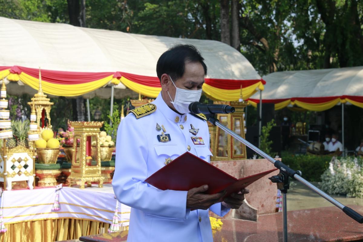 เข้าร่วมพิธีวันคล้ายวันพระราชสมภพและสรงน้ำพระบรมราชานุสาวรีย์สมเด็จพระเจ้าตากสินมหาราช ประจำปี 2565