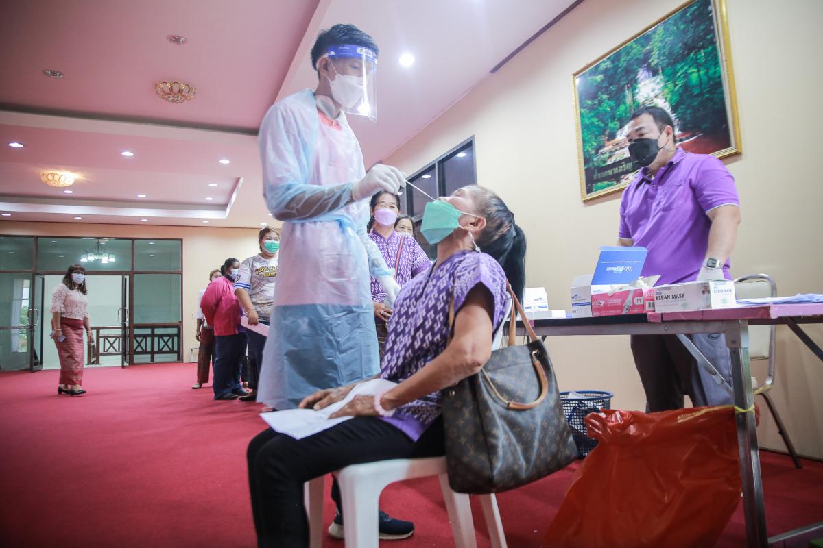 นายกองค์การบริหารส่วนจังหวัดตาก เป็นประธานในพิธีเปิดโครงการฝึกอบรมเสริมสร้างครอบครัวเข้มแข็งของสตรีและบุคคลในครอบครัว ประจำปีงบประมาณ พ.ศ. 2565 รุ่นที่ 2