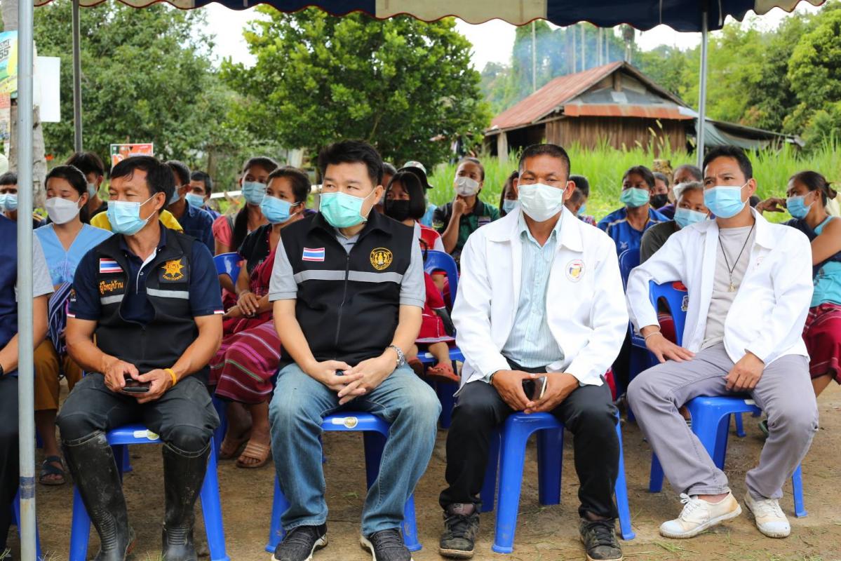 นายก อบจ.ตาก ลงพื้นที่สำรวจความเสียหาย และเร่งจัดหางบประมาณก่อสร้างสะพานข้ามลำห้วย ในพื้นที่ อำเภออุ้มผาง