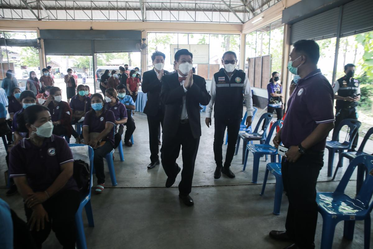 นายกองค์การบริหารส่วนจังหวัดตาก เป็นประธานในพิธีเปิดโครงการฝึกอบรมเชิงปฏิบัติการให้ความรู้การป้องกันโรคติดเชื้อไวรัสโคโรนา 2019 รุ่นที่ 2