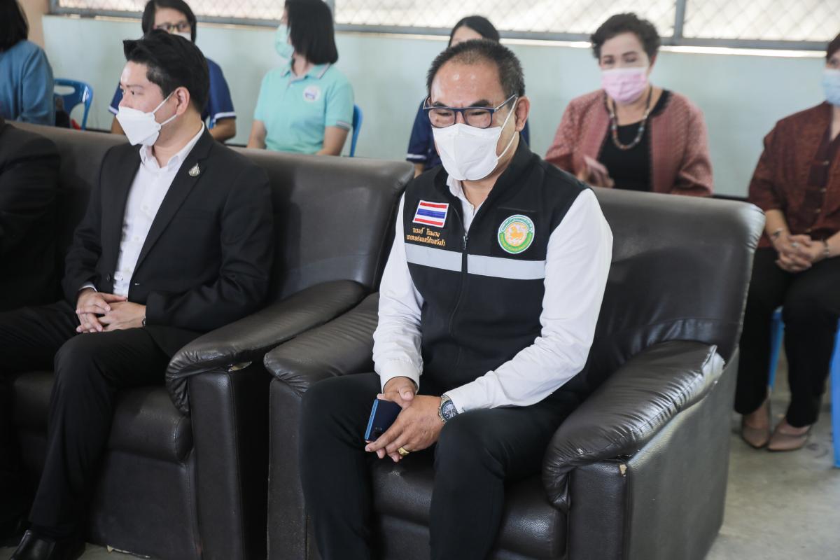 นายกองค์การบริหารส่วนจังหวัดตาก เป็นประธานในพิธีเปิดโครงการฝึกอบรมเชิงปฏิบัติการให้ความรู้การป้องกันโรคติดเชื้อไวรัสโคโรนา 2019 รุ่นที่ 2