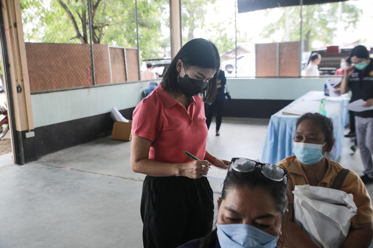 นายกองค์การบริหารส่วนจังหวัดตาก เป็นประธานในพิธีเปิดโครงการฝึกอบรมเชิงปฏิบัติการให้ความรู้การป้องกันโรคติดเชื้อไวรัสโคโรนา 2019 รุ่นที่ 2