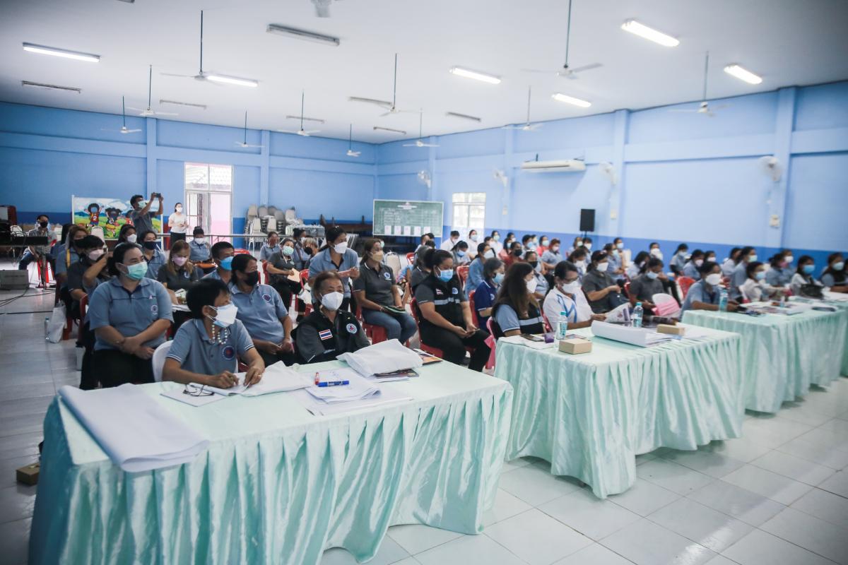 นายกองค์การบริหารส่วนจังหวัดตาก เป็นประธานในพิธีเปิดโครงการฝึกอบรมเชิงปฏิบัติการให้ความรู้การป้องกันโรคติดเชื้อไวรัสโคโรนา 2019 รุ่นที่ 4