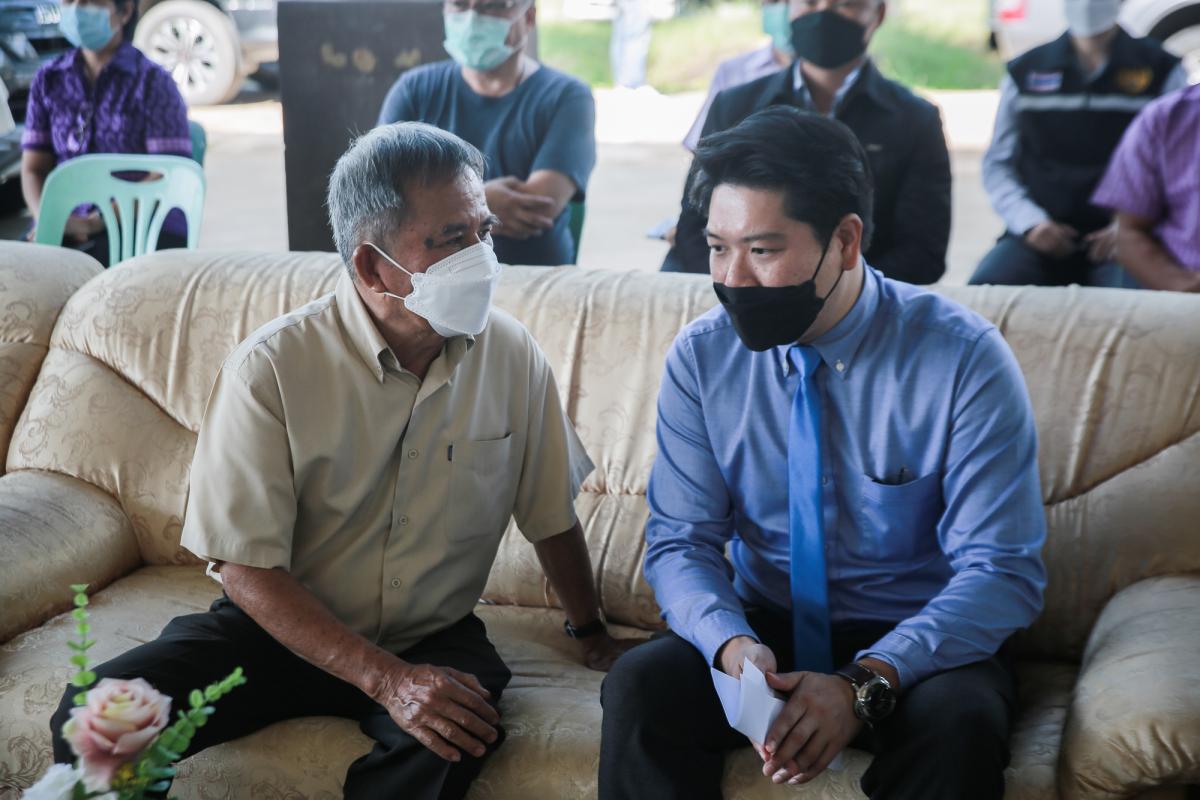 นายก อบจ.ตาก เป็นประธานในพิธีเปิดโครงการฝึกอบรมเชิงปฏิบัติการให้ความรู้การป้องกันโรคติดเชื้อไวรัสโคโรนา 2019 รุ่นที่ 5