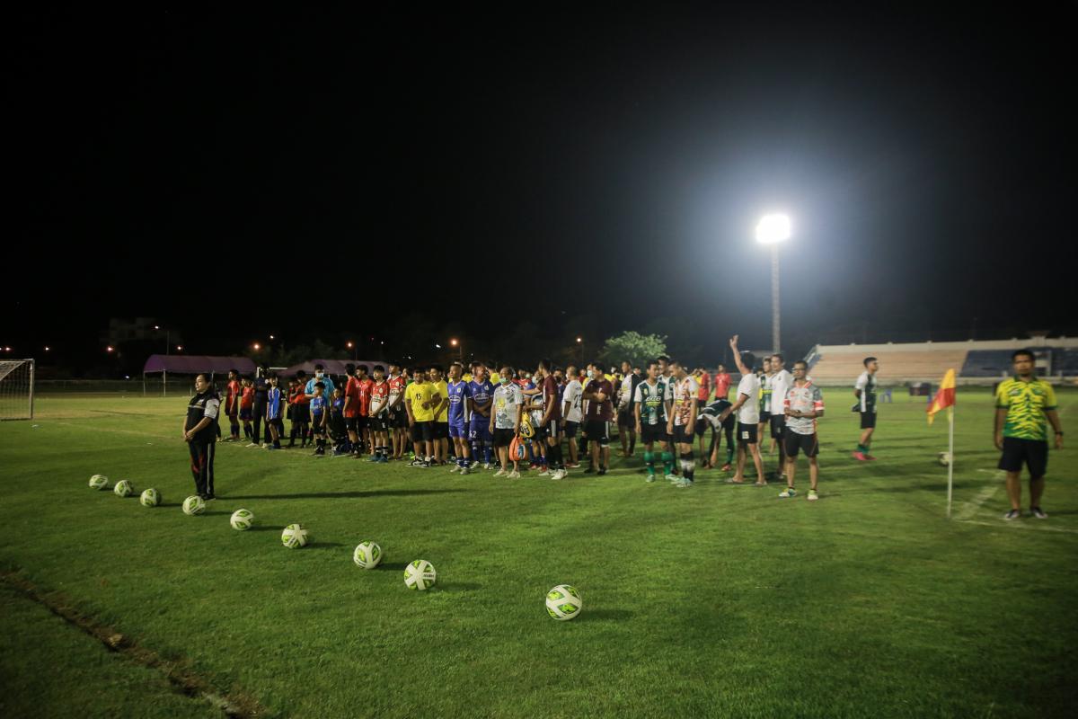 ว่าที่ ดร.ฑีฆะพล ทวีเกื้อกูลกิจ รองนายกองค์การบริหารส่วนจังหวัดตาก เป็นประธานในพิธีปิด โครงการแข่งขันกีฬา อบจ.ตาก คัพ ครั้งที่ 3