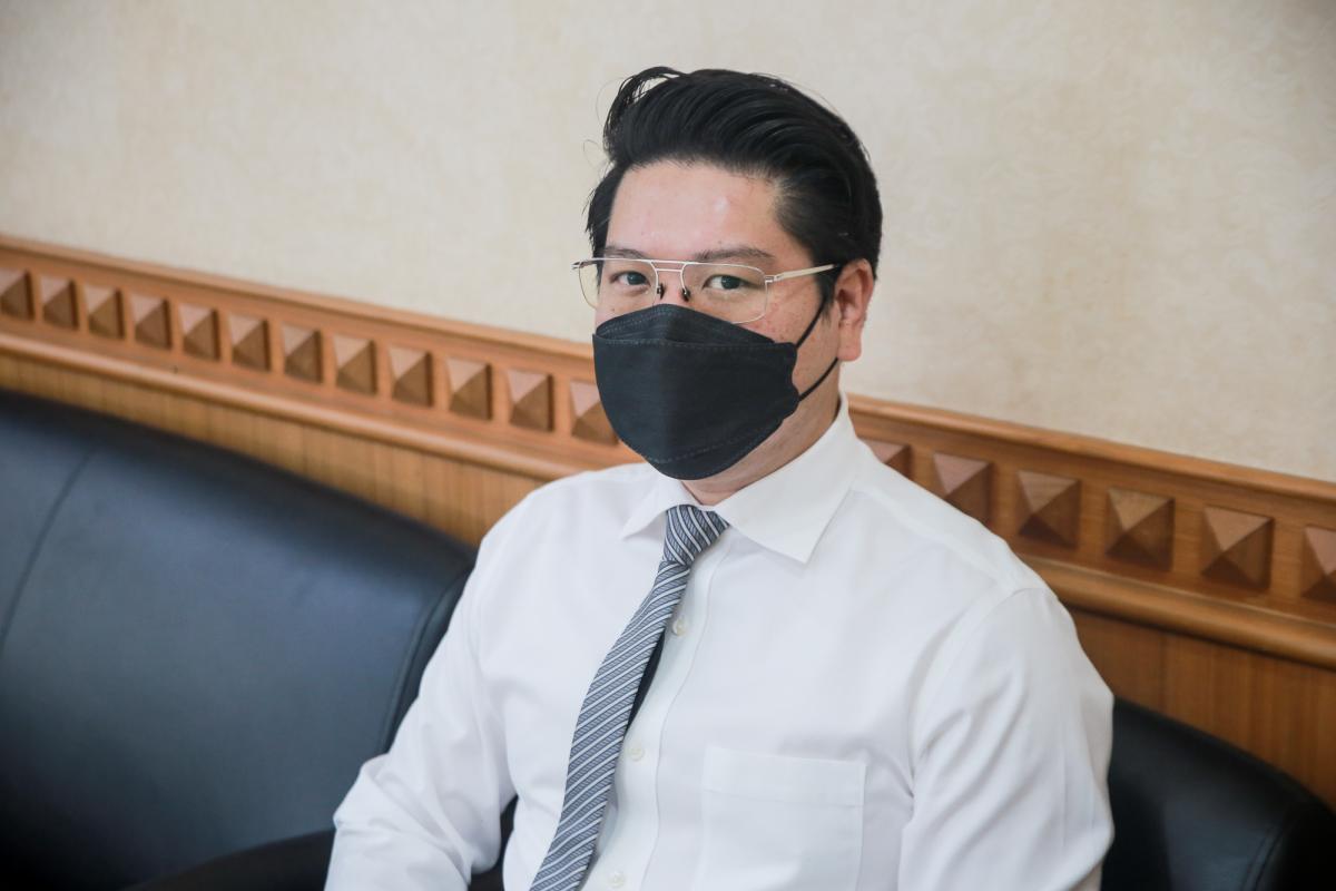 นายกองค์การบริหารส่วนจังหวัดตาก เป็นประธานในพิธีเปิดโครงการฝึกอบรมส่งเสริมการดูแลสุขภาพอนามัยที่ดีของสตรีและบุคคลในครอบครัว ประจำปีงบประมาณ พ.ศ. 2565 พร้อมด้วยว่าที่ ดร.ฑีฆะพล ทวีเกื้อกูลกิจ รองนายกองค์การบริหารส่วนจังหวัดตาก 