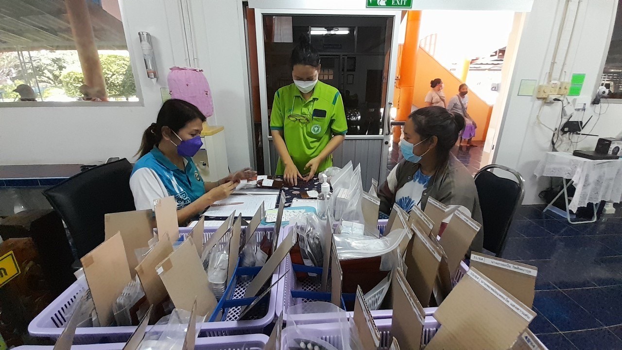 22/3/66 ช่วงบ่าย รพ.สต.บ้านสันป่าไร่ จ่ายยา(ผ่านการ audit จาก พญ.นันทิยา) pt NCD กลุ่ม 3 (HT) , นับจำนวนยาและทบทวนความเข้าใจการทานยา ก่อนกลับบ้าน จำนวน 51 ราย