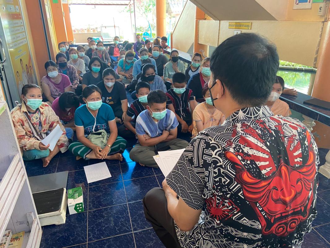 23/4/66 จนท.รพ.สต.บ้านสันป่าไร่ประชุมร่วมกับเครือข่ายคุ้มครองผู้บริโภคตำบลพระธาตุเพื่อหาแนวทางในการดำเนินการรณรงค์ให้ความรู้และตรวจหาสารโพลาร์ในน้ำมันทอดซ้ำและสารสเตียรอยด์ในยาแผนโบราณเนื่องในวันคุ้มครองผู้บริโภคไทย วันที่ 30 เมษายน 2566และประชุมร่วมกับเค