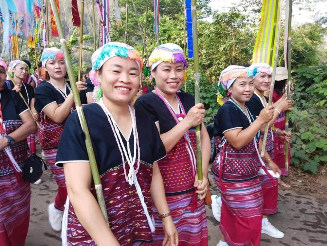 27/4/66 จนท.รพ.สต.บ้านสันป่าไร่ ร่วมงานประเพณีสรงน้ำพระธาตุ ประจำปี พ.ศ. 2566 จัดโดยองค์การบริหารส่วนตำบลพระธาตุ ณ สำนักสงฆ์บ้านตีนธาตุ
