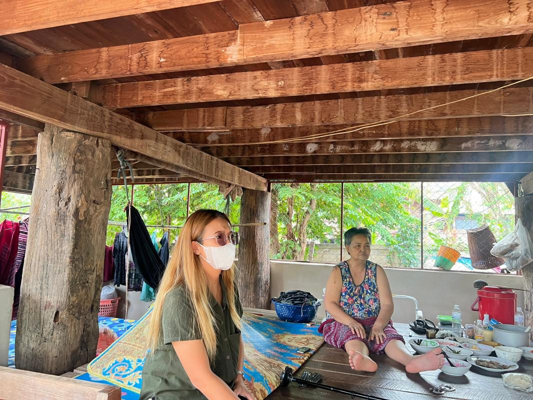 เช้าวันที่3/5/66 CMและจนท. รพ.สต.บ้านสันป่าไร่ เยี่ยมบ้านและประเมินADL ผู้ป่วยกระดูกสันหลังหักจากอุบัติเหตุ หลังออกจาก รพ. และประเมินอาการผู้ป่วยขาอ่อนแรง ปวด ชาขาทั้ง 2 ข้าง ไม่ยอมเดิน ส่งประเมินและรักษาต่อที่รพ.ชุมชน