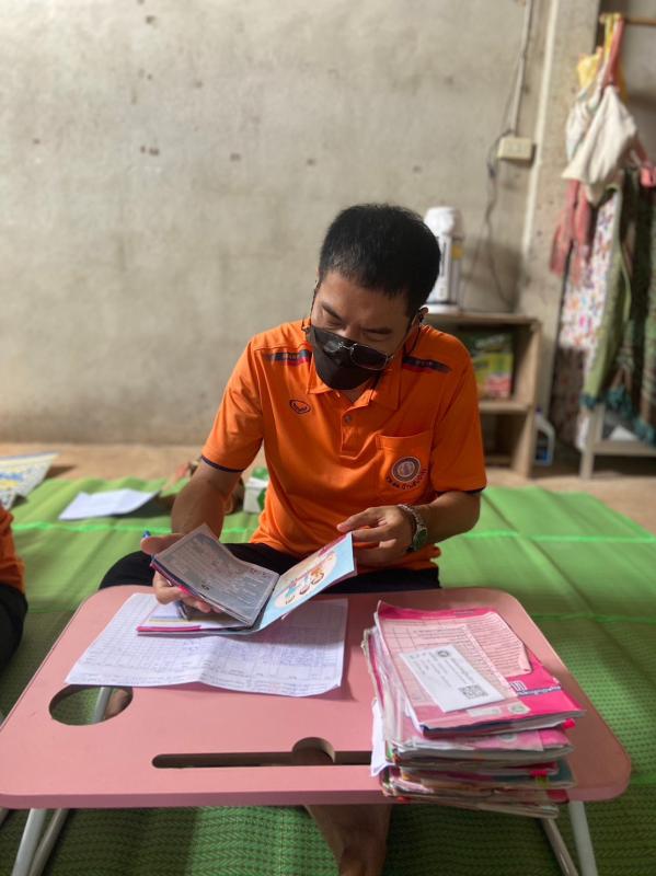 11/5/66 จนท.รพ.สต.บ้านสันป่าไร่ ออกหน่วยฉีดวัคซีนเด็กอายุ 0-5 ปี,เจาะเลือดตรวจ hct ,จ่ายยา para/ferrous syr ,ยืนยันตัวตน(Authen) พื้นที่ หมู่ 6 บ้านห้วยกระทิง ต.พระธาตุ