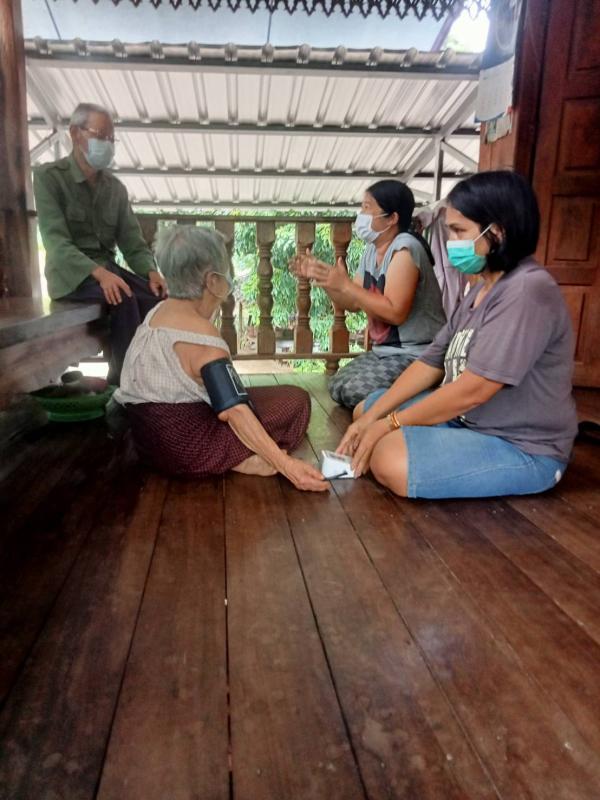 17/5/66 รพ.สต.บ้านสันป่าไร่ ร่วมกับอาสาสมัครสาธารณสุขและเครือข่ายจิตอาสาดูแลผู้ป่วยโรคไม่ติดต่อ รณรงค์ให้ความรู้ คำแนะนำ เกี่ยวกับการดูแลสุขภาพตามหลัก 3 อ 2 ส และวัดความดันโลหิต ให้กับประชาชนในเขต ม.2 บ้านตีนธาตุ , ม.3 บ้านป่าไร่เหนือและม.5 บ้านสันป่าไร่ 