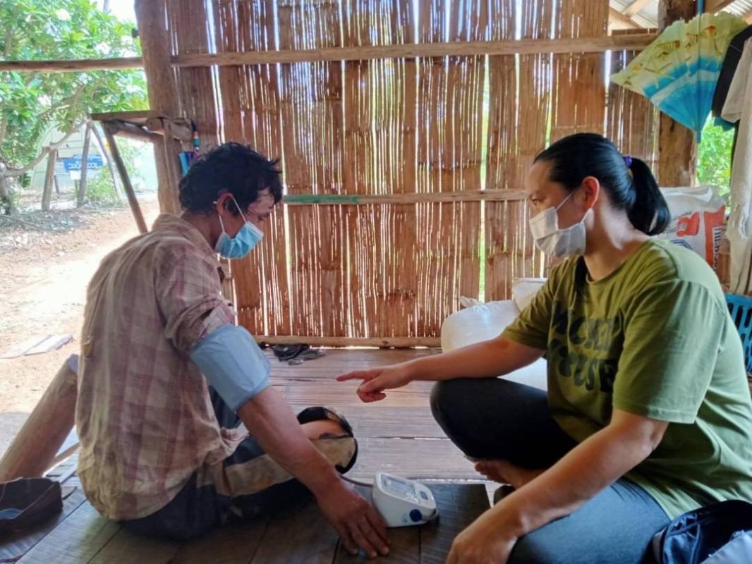 17/5/66 รพ.สต.บ้านสันป่าไร่ ร่วมกับอาสาสมัครสาธารณสุขและเครือข่ายจิตอาสาดูแลผู้ป่วยโรคไม่ติดต่อ รณรงค์ให้ความรู้ คำแนะนำ เกี่ยวกับการดูแลสุขภาพตามหลัก 3 อ 2 ส และวัดความดันโลหิต ให้กับประชาชนในเขต ม.2 บ้านตีนธาตุ , ม.3 บ้านป่าไร่เหนือและม.5 บ้านสันป่าไร่ 