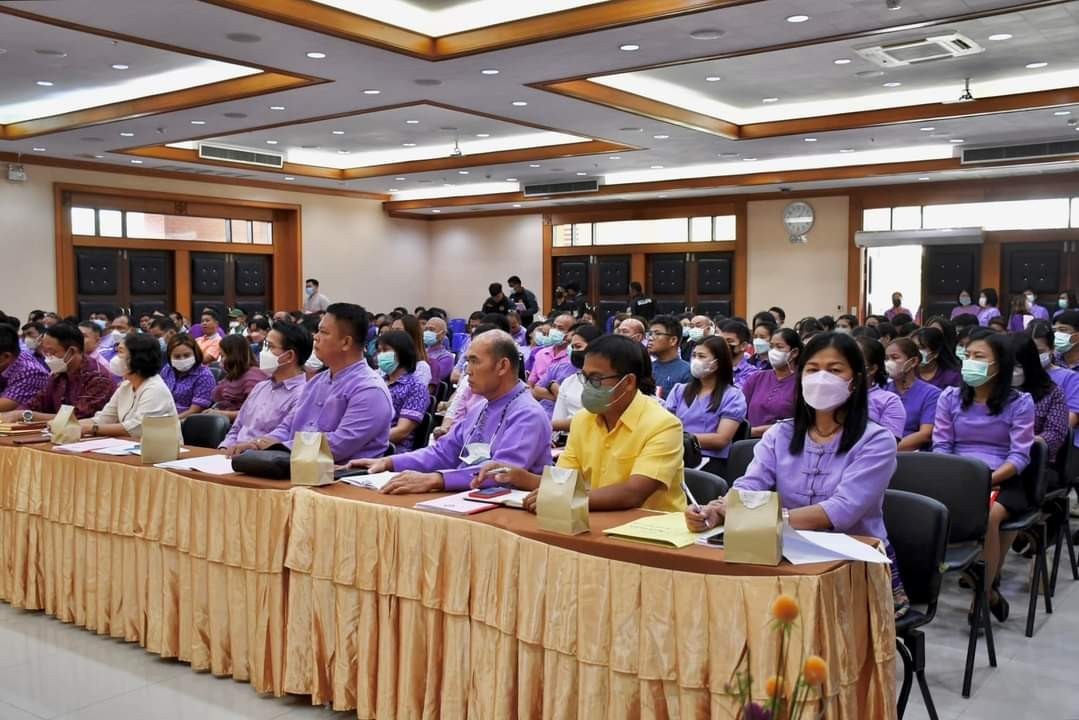 โครงการฝึกอบรมพัฒนาความรู้ ศักยภาพ และทักษะด้านการปฏิบัติงานของบุคลากรองค์การบริหารส่วนจังหวัดตาก ประจำปีงบประมาณ พ.ศ.2566 “หลักสูตร หลักปรัชญาเศรษฐกิจพอเพียง กับการทำงานให้เกิดผลสัมฤทธิ์ ภายใต้ภารกิจของ อบจ.ตาก”